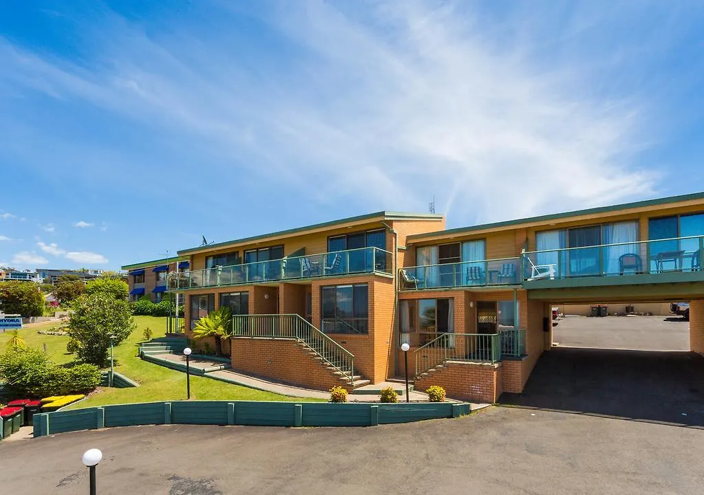 Guest house Panoramic Townhouses By Lisa Merimbula