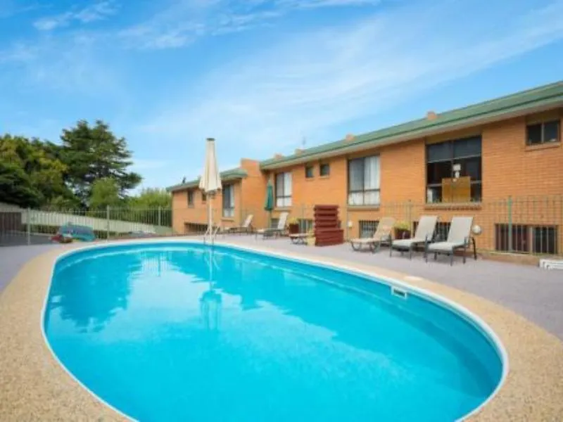 Panoramic Townhouses By Lisa Merimbula