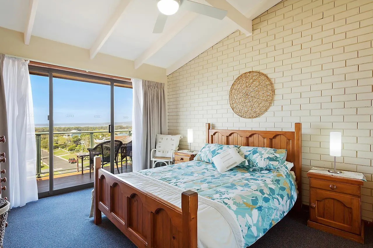 Panoramic Townhouses By Lisa Merimbula 4*,  Australia